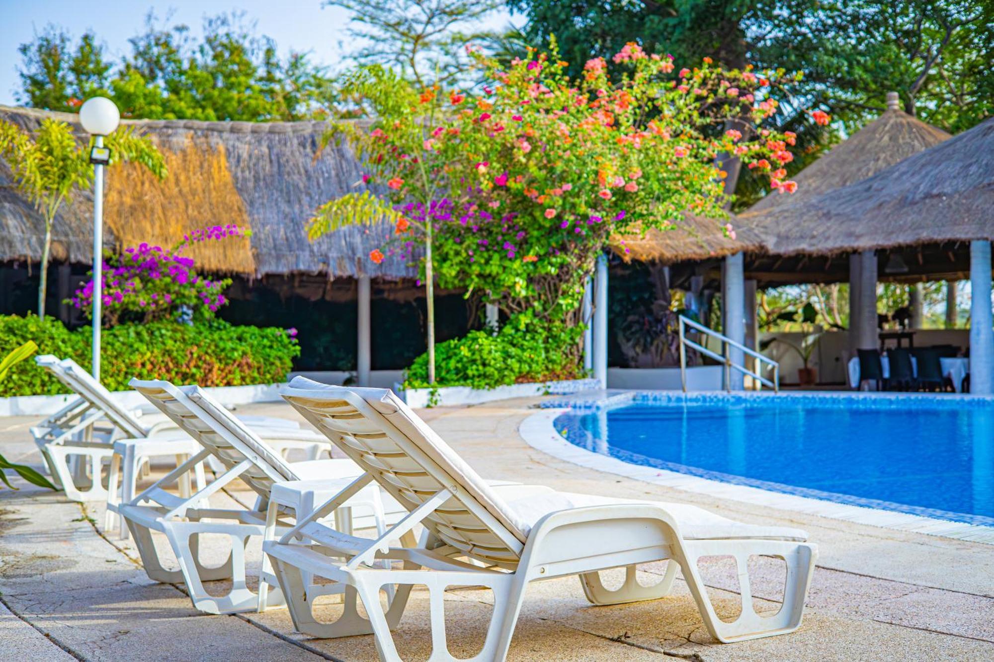 Keur Saloum Hotel Toubakouta Bagian luar foto