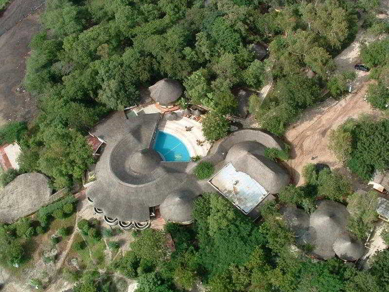 Keur Saloum Hotel Toubakouta Bagian luar foto