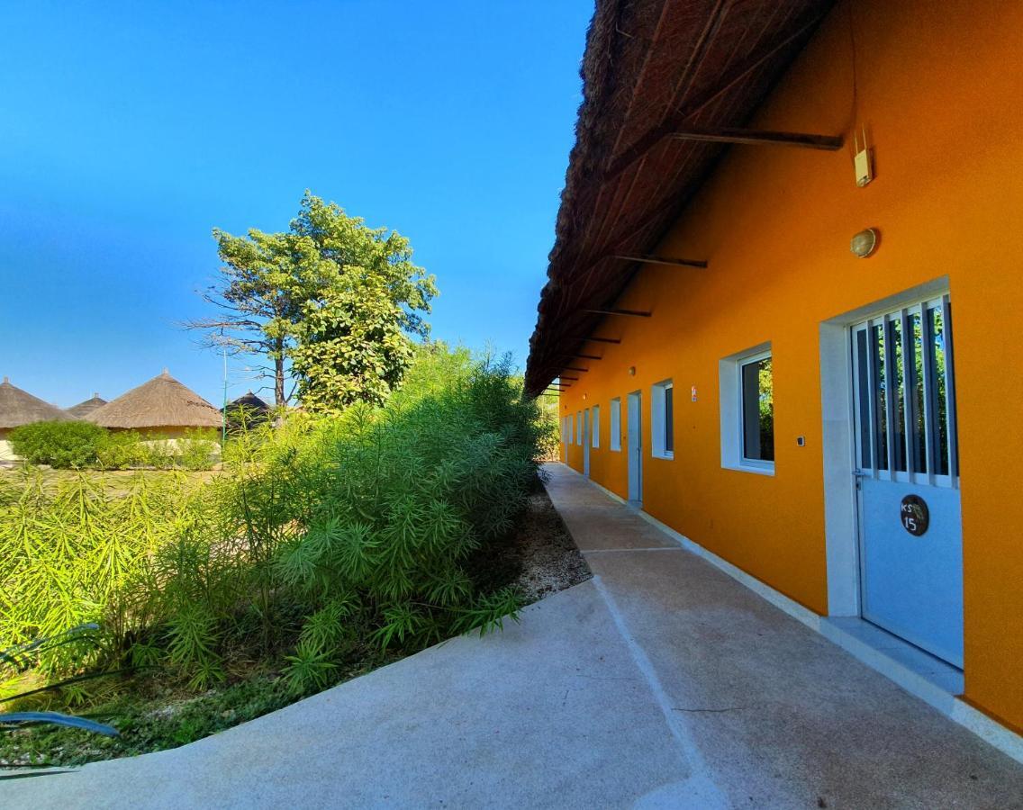 Keur Saloum Hotel Toubakouta Bagian luar foto